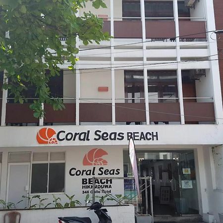 Coral Seas Beach Hikkaduwa Bagian luar foto