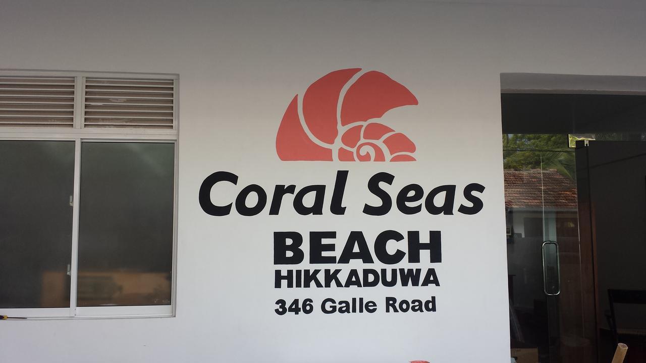 Coral Seas Beach Hikkaduwa Bagian luar foto