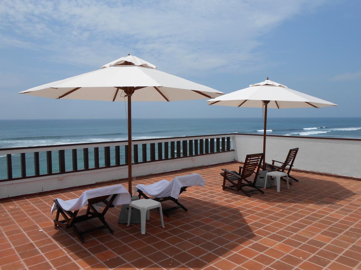 Coral Seas Beach Hikkaduwa Bagian luar foto