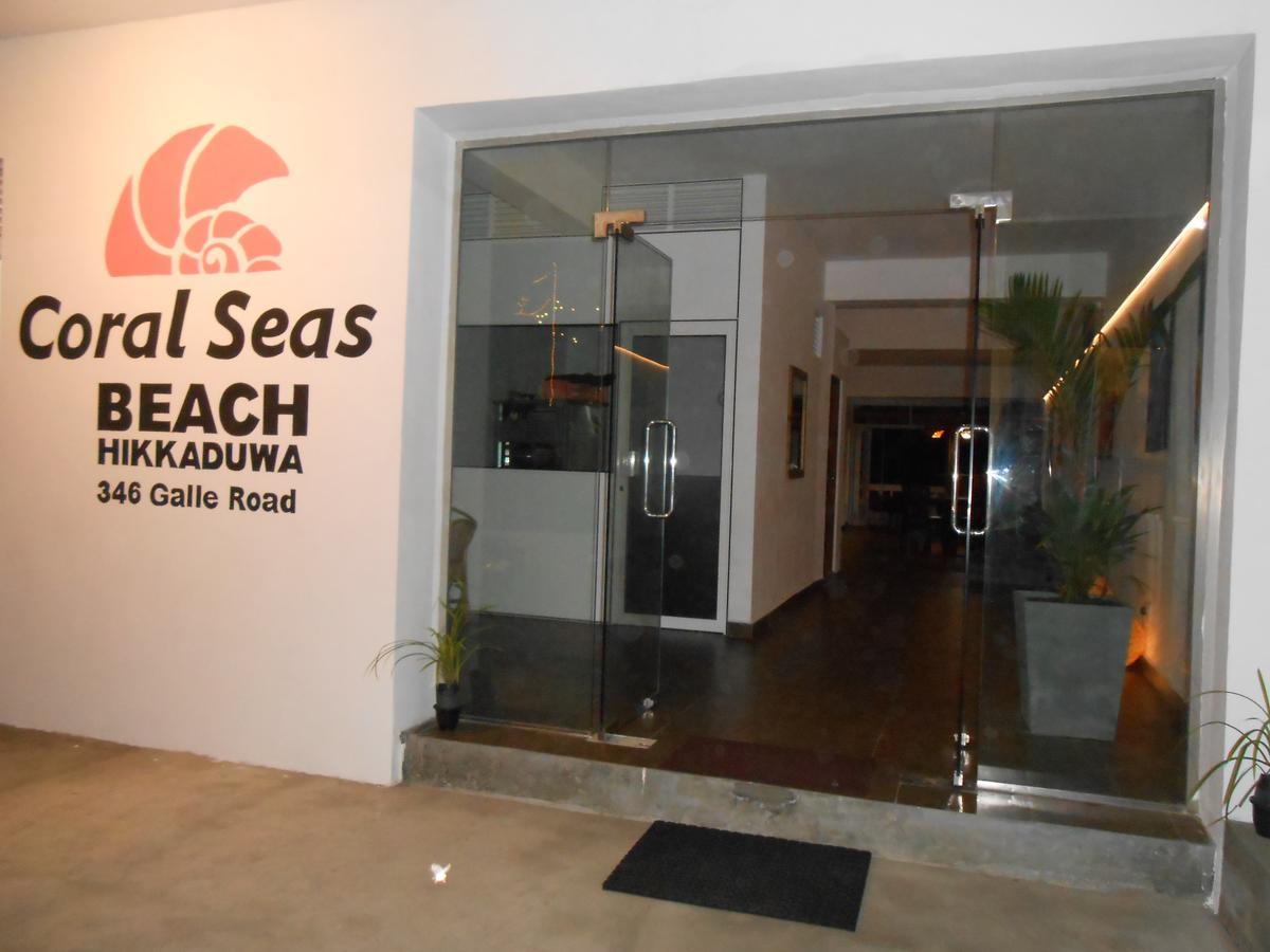 Coral Seas Beach Hikkaduwa Bagian luar foto