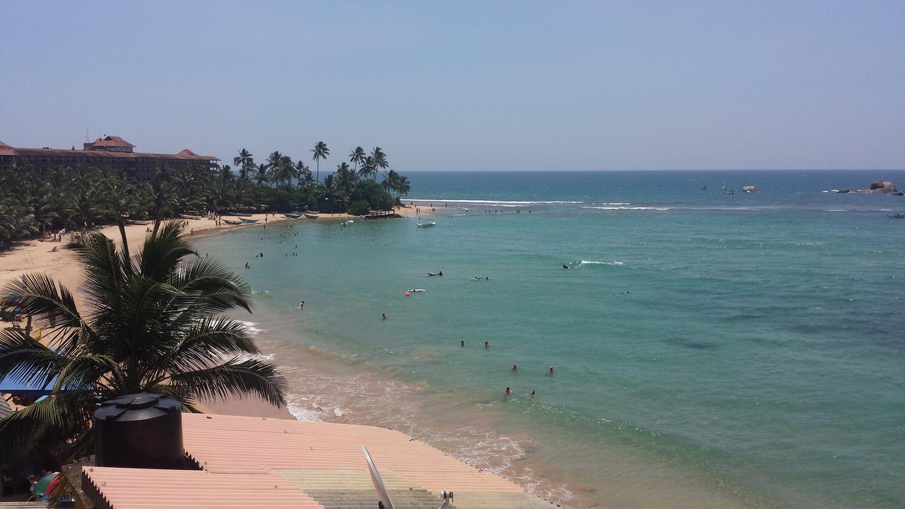 Coral Seas Beach Hikkaduwa Bagian luar foto