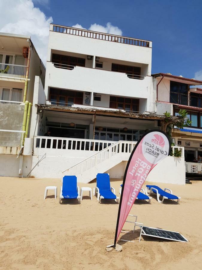 Coral Seas Beach Hikkaduwa Bagian luar foto